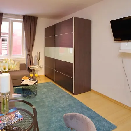 Globe 2 Apartmán